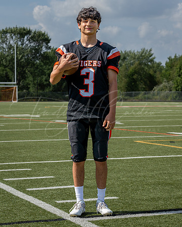 Ipswich Varsity Football Preseason Fall 2022_2022-08-29_03-09-38_IM1D0775_@TimCardew_2022