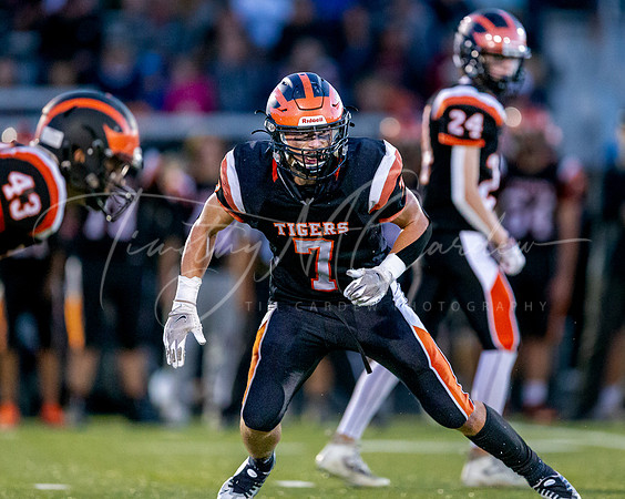 Ipswich vs Lowell Catholic Varsity Football Game 2022_2022-09-16_06-58-11_AB5W5179_@TimCardew_2022