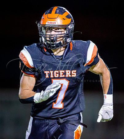 Ipswich vs Lowell Catholic Varsity Football Game 2022_2022-09-16_07-46-04_AB5W5529_@TimCardew_2022