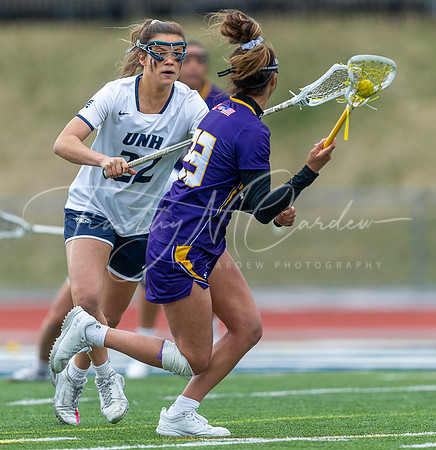 University of New Hampshire vs UAlbany Women’s Lacrosse Game 2022_2022-04-06_03-57-12_AB5W7850_@TimCardew_2022