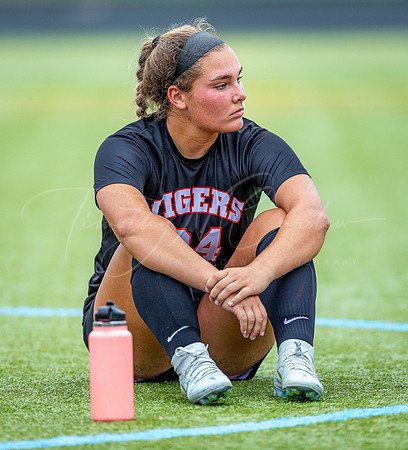 Ipswich vs North Reading Girls Varsity Soccer 2022_2022-09-20_05-22-17_AB5W6161_@TimCardew_2022