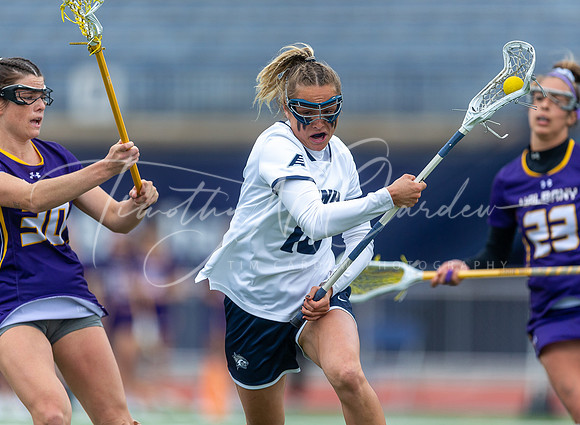University of New Hampshire vs UAlbany Women’s Lacrosse Game 2022_2022-04-06_02-34-19_AB5W6246_@TimCardew_2022