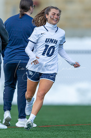 University of New Hampshire vs #25 University of Connecticut Women’s Lacrosse Game 2022_2022-02-27_01-59-43_AB5W3302_@TimCardew_2022