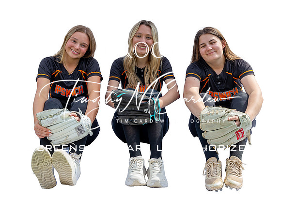 Ipswich Softball Seniors Media Day 2025_2025-05-02_03-44-35_DT7T0430_@TimCardew_2025-Edit