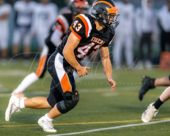 Ipswich vs Lynnfield Varsity Football Game 2022_2022-09-23_06-41-31_AB5W6522_@TimCardew_2022