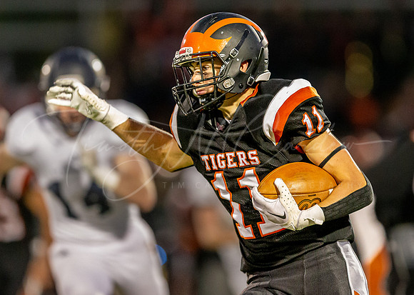Ipswich vs Lynnfield Varsity Football Game 2022_2022-09-23_06-55-49_AB5W6596_@TimCardew_2022