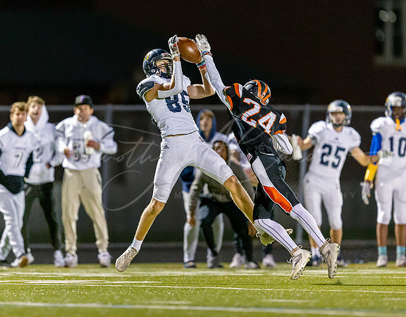 Ipswich vs Lynnfield Varsity Football Game 2022_2022-09-23_08-43-05_AB5W7405_@TimCardew_2022