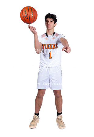 Ipswich HS Boys Basketball 2025 Media Day_2025-01-09_04-08-25_DT7T8429_@TimCardew_2025-Edit