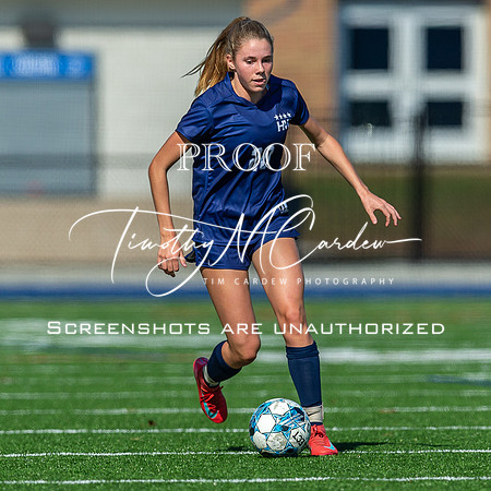 Hamilton-Wenham vs Manchester-Essex Girls Soccer 2025_2025-09-27_10-08-31_DT7T7949_@TimCardew_2025