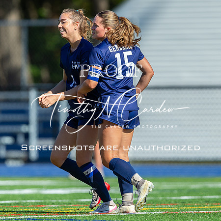 Hamilton-Wenham vs Manchester-Essex Girls Soccer 2025_2025-09-27_10-10-37_DT7T7981_@TimCardew_2025
