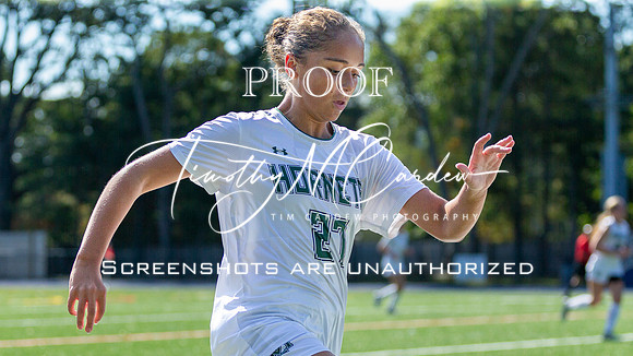 Hamilton-Wenham vs Manchester-Essex Girls Soccer 2025_2025-09-27_10-41-58_AB5W0138_@TimCardew_2025
