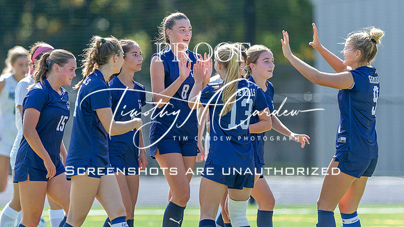 Hamilton-Wenham vs Manchester-Essex Girls Soccer 2025_2025-09-27_10-43-26_DT7T8473_@TimCardew_2025