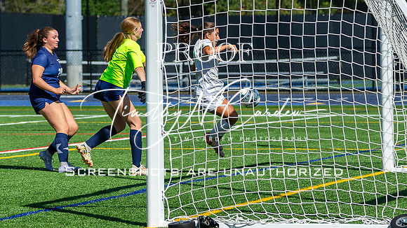 Hamilton-Wenham vs Manchester-Essex Girls Soccer 2025_2025-09-27_11-36-17_AB5W0486_@TimCardew_2025