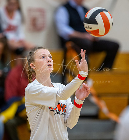 Ipswich vs Beverly Girls HS Volleyball Game 2022_2022-10-17_05-00-55_AB5W1619_@TimCardew_2022