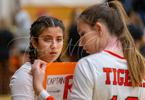 Ipswich vs Beverly Girls HS Volleyball Game 2022_2022-10-17_05-03-19_DT7T7196_@TimCardew_2022
