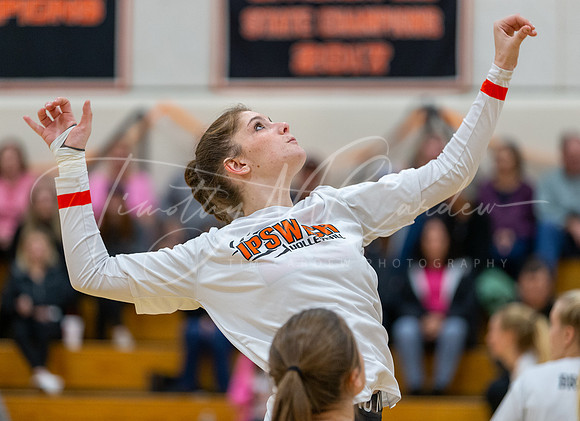 Ipswich vs Beverly Girls HS Volleyball Game 2022_2022-10-17_05-13-19_DT7T7219_@TimCardew_2022