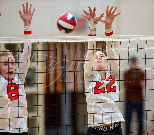 Ipswich vs Beverly Girls HS Volleyball Game 2022_2022-10-17_05-44-57_AB5W1798_@TimCardew_2022
