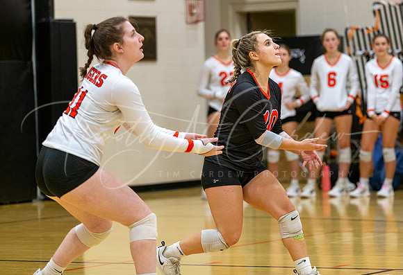 Ipswich vs Beverly Girls HS Volleyball Game 2022_2022-10-17_05-50-53_DT7T7335_@TimCardew_2022