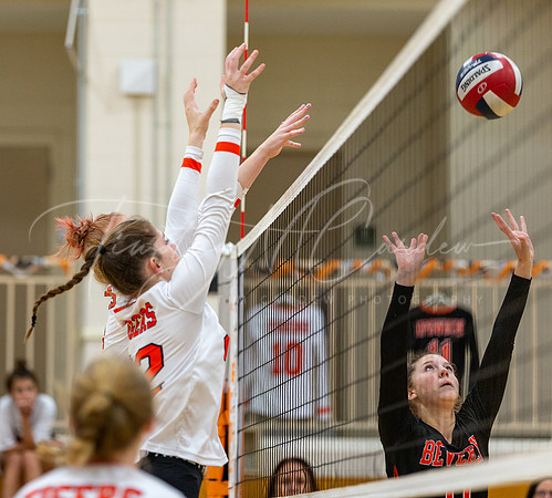 Ipswich vs Beverly Girls HS Volleyball Game 2022_2022-10-17_05-53-37_DT7T7378_@TimCardew_2022