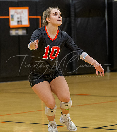 Ipswich vs Beverly Girls HS Volleyball Game 2022_2022-10-17_05-54-27_DT7T7397_@TimCardew_2022