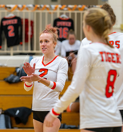 Ipswich vs Beverly Girls HS Volleyball Game 2022_2022-10-17_06-04-21_DT7T7581_@TimCardew_2022