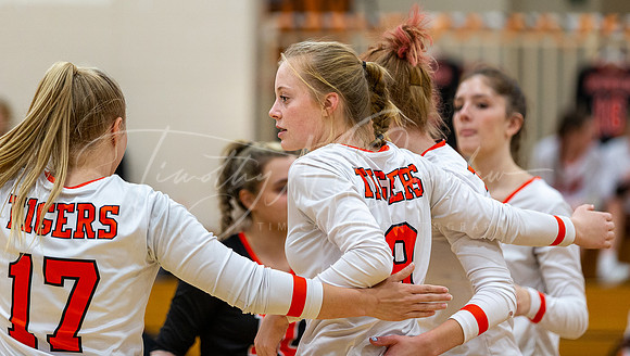 Ipswich vs Beverly Girls HS Volleyball Game 2022_2022-10-17_06-05-33_DT7T7599_@TimCardew_2022