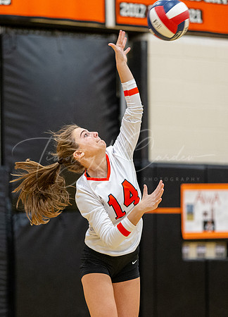 Ipswich vs Beverly Girls HS Volleyball Game 2022_2022-10-17_06-05-54_DT7T7608_@TimCardew_2022