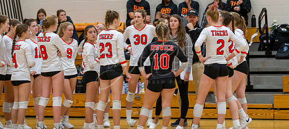 Ipswich vs Beverly Girls HS Volleyball Game 2022_2022-10-17_06-07-28_DT7T7626_@TimCardew_2022