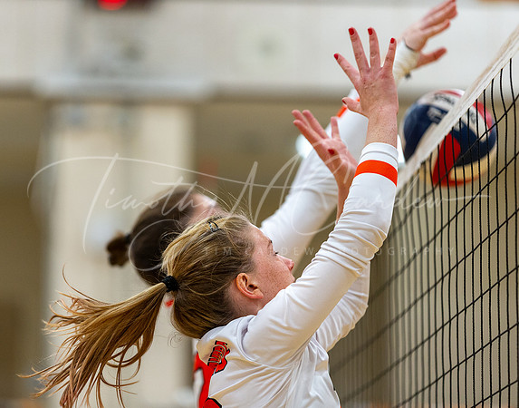 Ipswich vs Beverly Girls HS Volleyball Game 2022_2022-10-17_06-09-51_DT7T7669_@TimCardew_2022