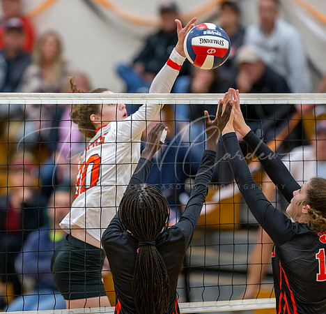Ipswich vs Beverly Girls HS Volleyball Game 2022_2022-10-17_06-22-07_AB5W1836_@TimCardew_2022