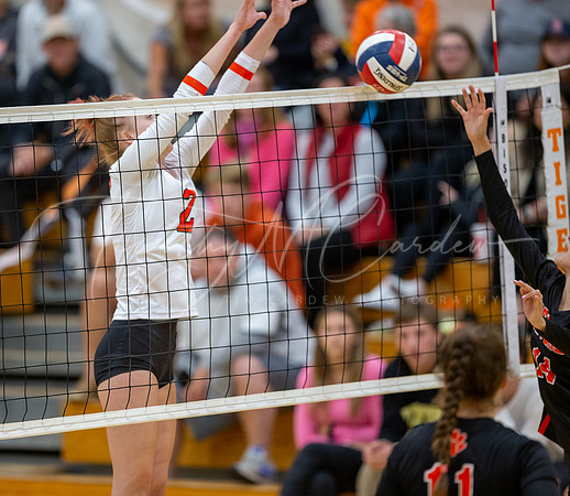 Ipswich vs Beverly Girls HS Volleyball Game 2022_2022-10-17_06-30-58_AB5W1903_@TimCardew_2022