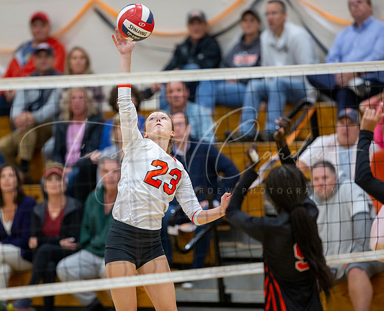 Ipswich vs Beverly Girls HS Volleyball Game 2022_2022-10-17_05-41-17_AB5W1770_@TimCardew_2022