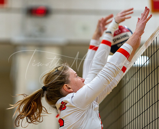 Ipswich vs Beverly Girls HS Volleyball Game 2022_2022-10-17_06-09-51_DT7T7668_@TimCardew_2022