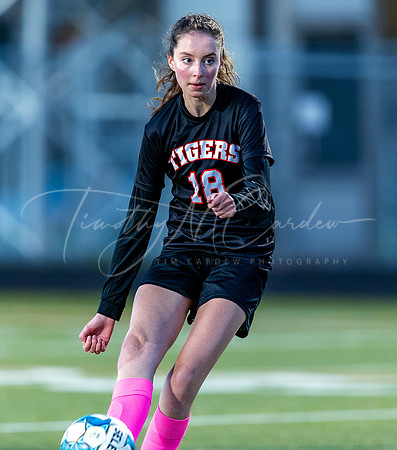 Ipswich vs Rockport Girls Varsity Soccer 2022_2022-10-19_05-56-28_AB5W1955_@TimCardew_2022