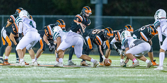 Ipswich vs Pentucket Varsity Football Game 2022_2022-10-21_06-31-43_DT7T8394_@TimCardew_2022