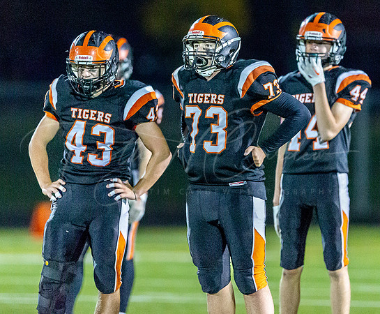 Ipswich vs Pentucket Varsity Football Game 2022_2022-10-21_07-00-12_DT7T8636_@TimCardew_2022