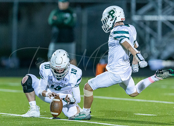 Ipswich vs Pentucket Varsity Football Game 2022_2022-10-21_08-13-33_DT7T9669_@TimCardew_2022
