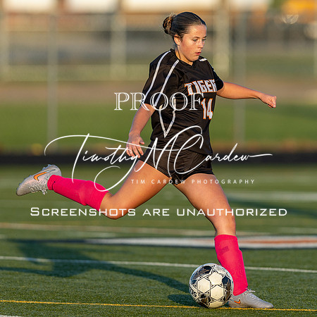 Ipswich vs Amesbury Girls Soccer 2025_2025-10-23_05-02-40_1K7A9439_@TimCardew_2025