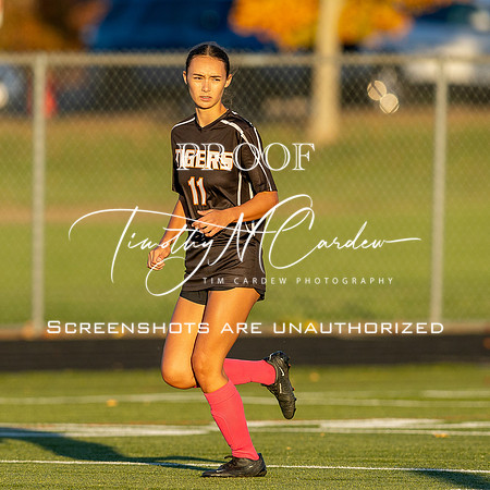 Ipswich vs Amesbury Girls Soccer 2025_2025-10-23_05-05-11_1K7A9532_@TimCardew_2025