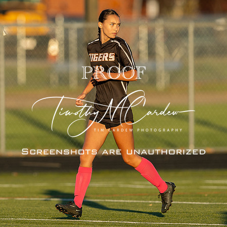 Ipswich vs Amesbury Girls Soccer 2025_2025-10-23_05-05-12_1K7A9534_@TimCardew_2025
