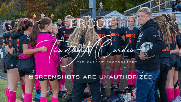 Ipswich vs Amesbury Girls Soccer 2025_2025-10-23_05-41-33_IM1D2649_@TimCardew_2025
