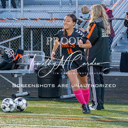 Ipswich vs Amesbury Girls Soccer 2025_2025-10-23_05-47-47_AB5W2536_@TimCardew_2025