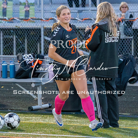 Ipswich vs Amesbury Girls Soccer 2025_2025-10-23_05-48-16_AB5W2546_@TimCardew_2025