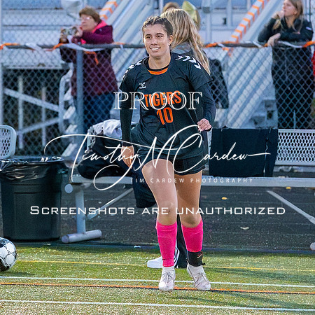Ipswich vs Amesbury Girls Soccer 2025_2025-10-23_05-48-31_AB5W2551_@TimCardew_2025