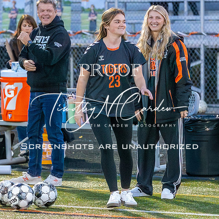 Ipswich vs Amesbury Girls Soccer 2025_2025-10-23_05-48-55_AB5W2556_@TimCardew_2025