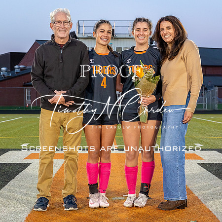 Ipswich vs Amesbury Girls Soccer 2025_2025-10-23_05-51-38_IM1D2668_@TimCardew_2025