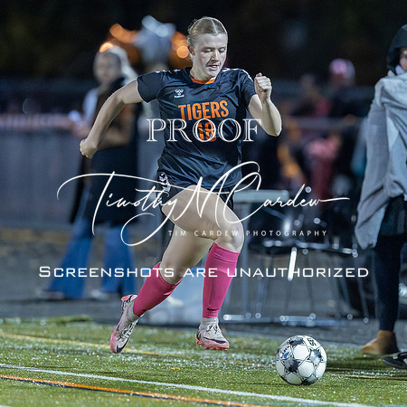 Ipswich vs Amesbury Girls Soccer 2025_2025-10-23_06-10-34_1K7A9677_@TimCardew_2025