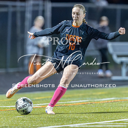 Ipswich vs Amesbury Girls Soccer 2025_2025-10-23_06-14-20_1K7A9745_@TimCardew_2025