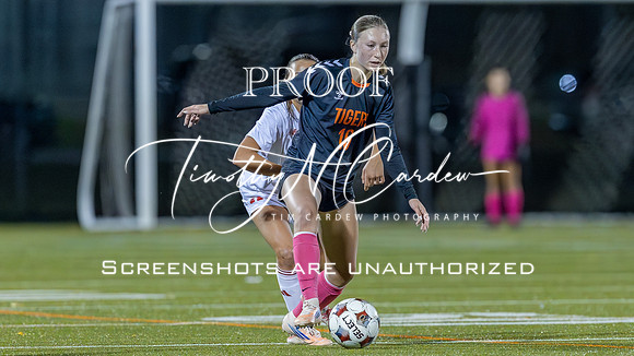 Ipswich vs Amesbury Girls Soccer 2025_2025-10-23_06-21-48_1K7A9878_@TimCardew_2025