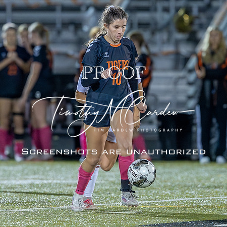 Ipswich vs Amesbury Girls Soccer 2025_2025-10-23_06-24-26_1K7A9924_@TimCardew_2025